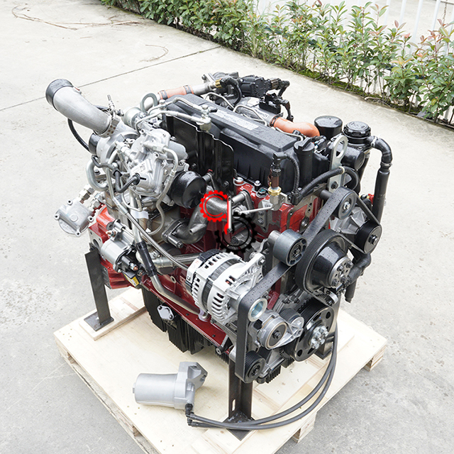 Cummins QSF 3.8 Diesel Engine QSF3.8-C120 Euro 4 QSF3.8 Engine Assembly with EGR