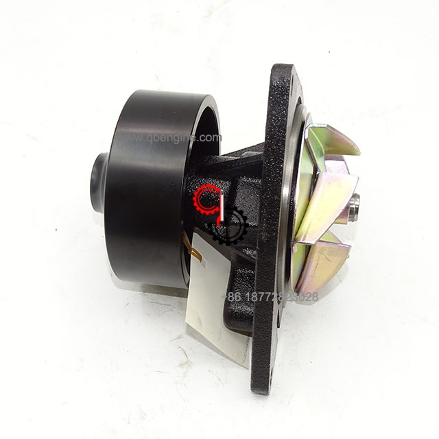 3966841 6CT Cummins Water pump China Motor Part