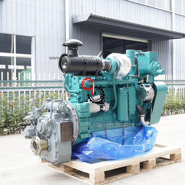 220HP Vessel Motor 6CTA8.3-M220 Cummins Marine Engine with Gearbox