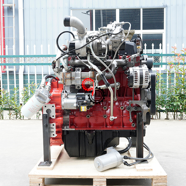 Cummins QSF 3.8 Diesel Engine QSF3.8-C120 Euro 4 QSF3.8 Engine Assembly with EGR