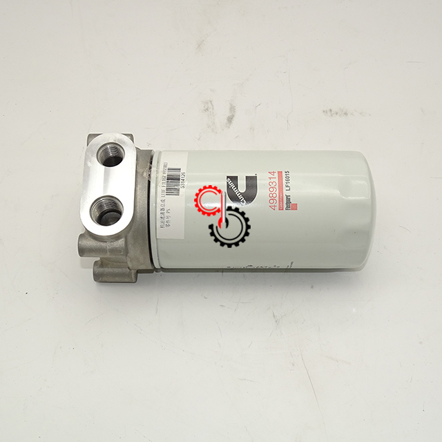 5311447 5314126 QSF Diesel Engine Parts Cummins Lub Oil Filter Head 5311447 5314126