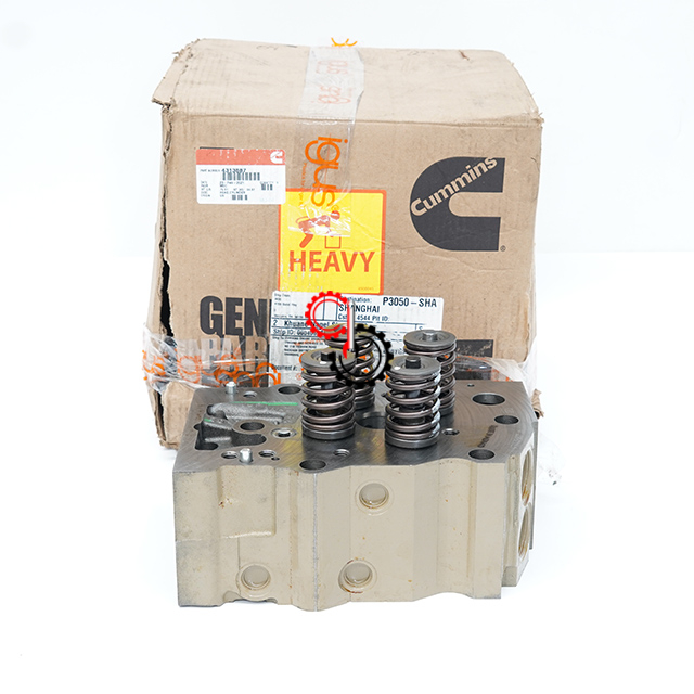 Engine Parts Original Cummins K19 K38 K50 Cylinder Head 3640319 3646322 4313887