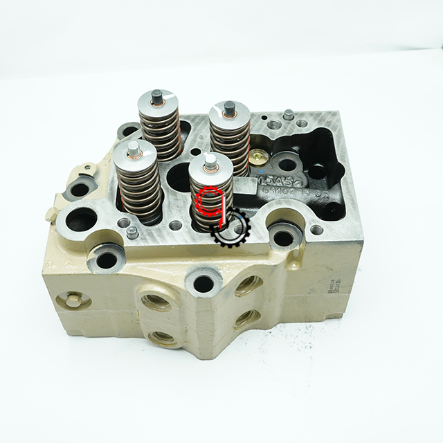 5371843 3650877 Diesel Engine Parts Genuine Cummins QSK60 Cylinder Head 3650877 5371843