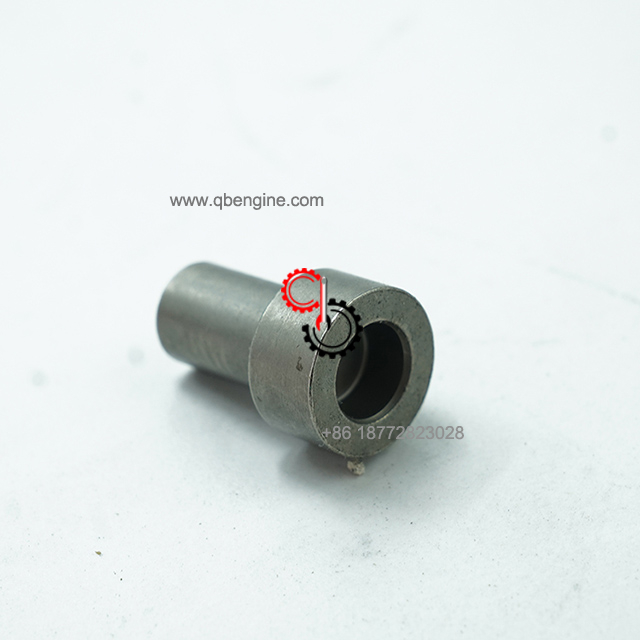 3413137 4059304 Valve Crosshead Guide QSX15 Brake Actuator Plunger Original Cummins Excavator Engine Parts