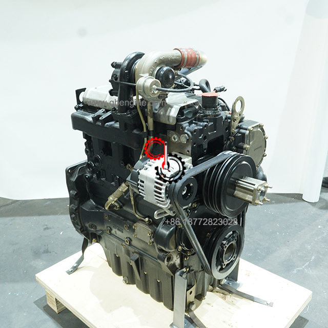 1104D-44T China Perkins 1104D Engine Assembly 4.4L Inline 4 Cylinders UN ECE R96 Stage IIIA Emission