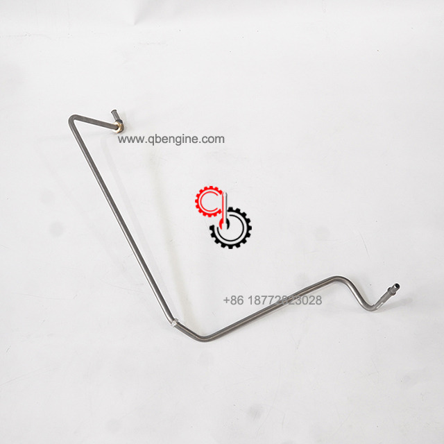 Universal Cummins Engine Spare Parts Compressor Water Outlet Tube 4981016