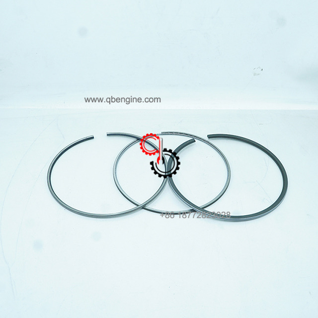 Heavy-Duty Komatsu Cast Iron Ring 6D170 Engine Parts Piston Ring 6245-31-2010