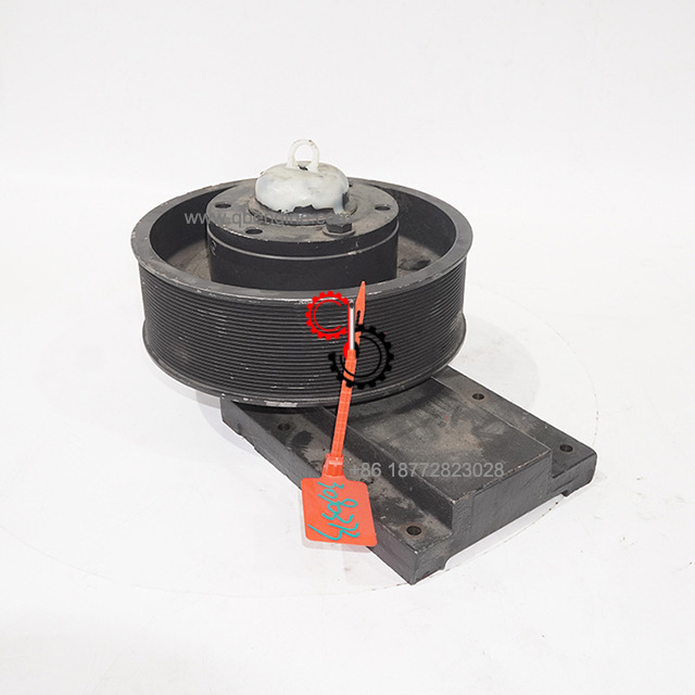 Cummins QSK19 Engine Cooling System Parts Fan Hub Assembly 3090373