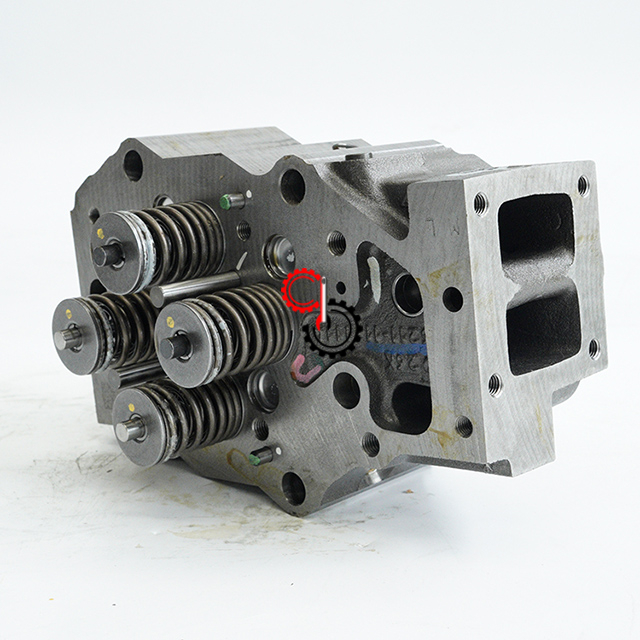 Excavator Engine Parts SAA12V140Z QST30 6216-11-1200 3093478 3094190 3092216 4068673 Cylinder Head