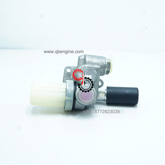 0440008197 Heavy Duty Trucks BOSCH Engine Parts Diesel Fuel Transfer Pump Assy 0440008197