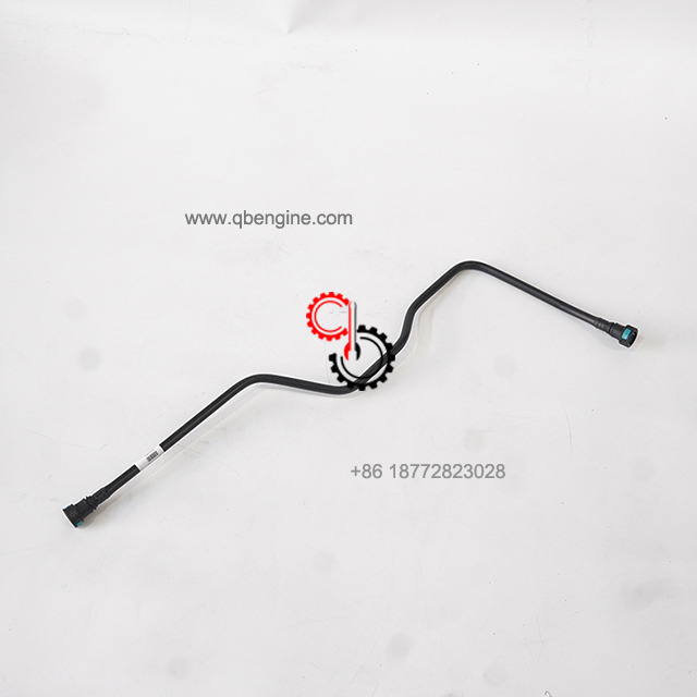 Industrial Cummins Engine Replacement Parts Compressor Water Outlet Tube 4981014