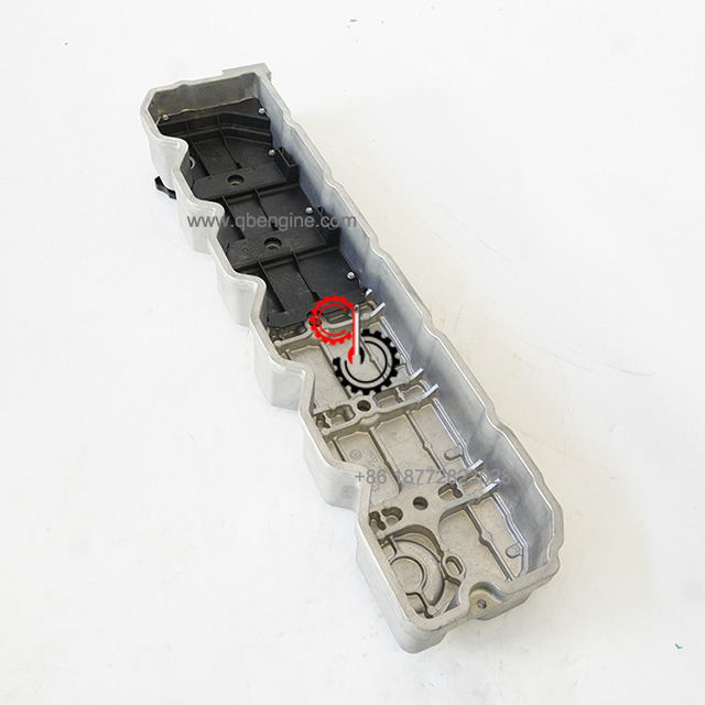 Cummins QSB6.7 Professional Diesel Spare Parts Valve Cover 4982773