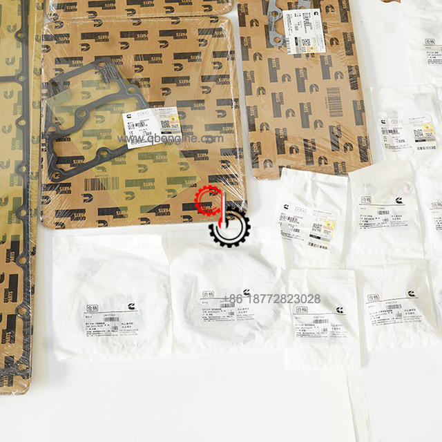 Authentic Cummins ISM QSM Engine Spare Parts Lower Engine Gasket Set 4089998 5560690