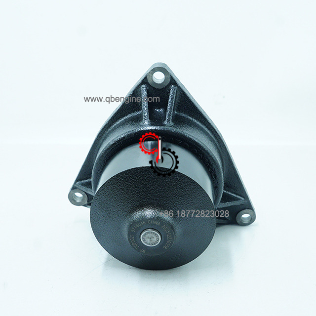 High Quality ISL QSL Engine Parts 5716046 Water Pump 5716046