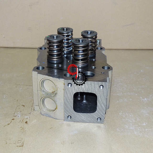 Marine Engine Parts Cummins K19 K38 K50 Cylinder Head 3640321 3646323 3082064 3081065 3811981 3646324