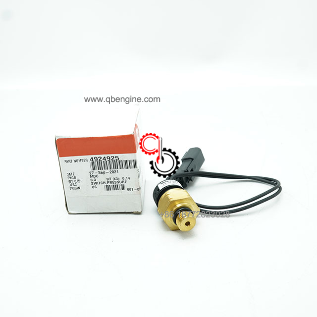 4924925 QSK19 Genuine Cummins Oil Pressure Switch for Diesel Generator