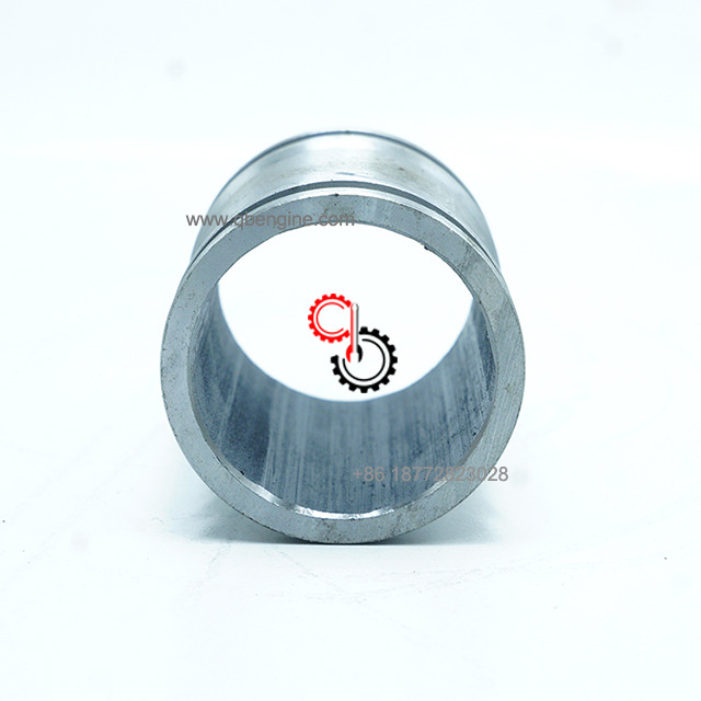 Cummins KTA19 QSK19 Marine Diesel Engine Water Transfer Tube 205987 206998