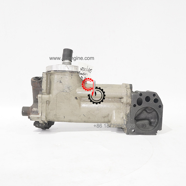 Cummins Professional Oil Cooler Assembly 3003814 NT855 Lubricating Oil Cooler 3003814