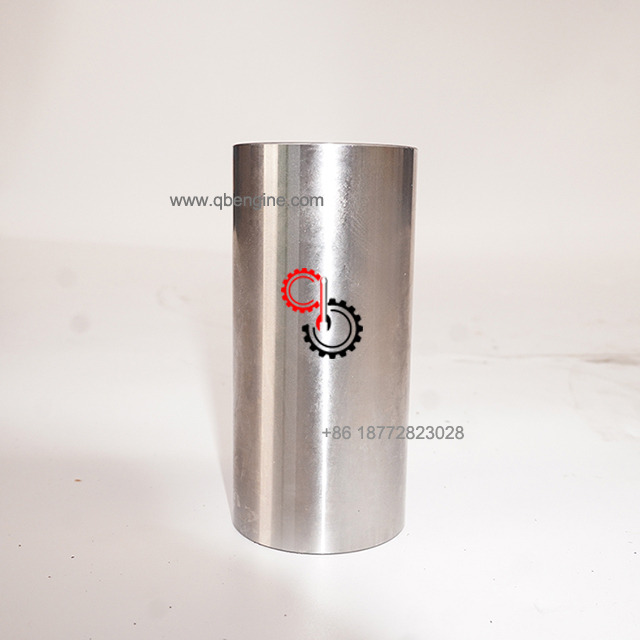 OEM Cummins QST30 Engine Piston Parts Floating Piston Pin 3092572 Piston Pin 3092572