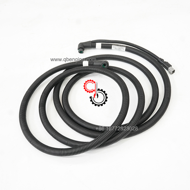4388439 A053N044 DEF Fluid Heating Hose Original Cummins Machinery Engines Parts