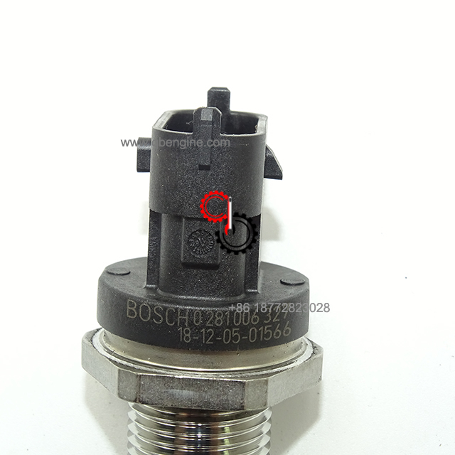 5297640 6B5.9 F3.8 Genuine Pressure Transducer Sensor Cummins Diesel Engine Parts