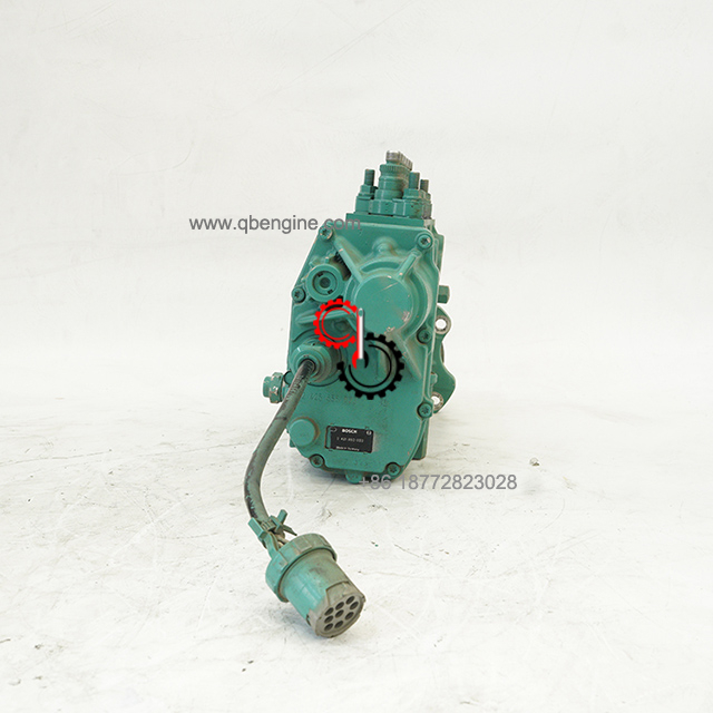 0402996315 3093638 Original Fuel Injection Pump Assy Cummins QST30-G4 QST30-G3 QST30-G5 Engine Parts