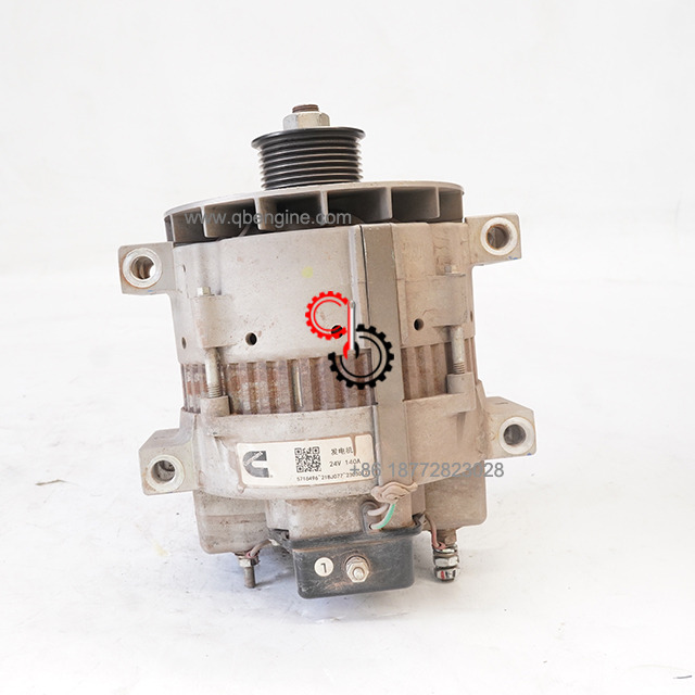 Genuine Cummins Industrial Engine Spare Parts 24V 140A Alternator 5716496