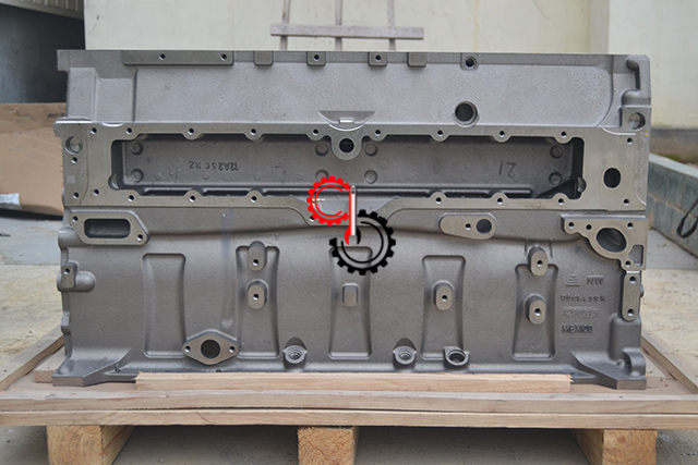 4309390 Machinery Engine Spare Parts Genuine Cummins Cylinder Block ISX QSX 4309390