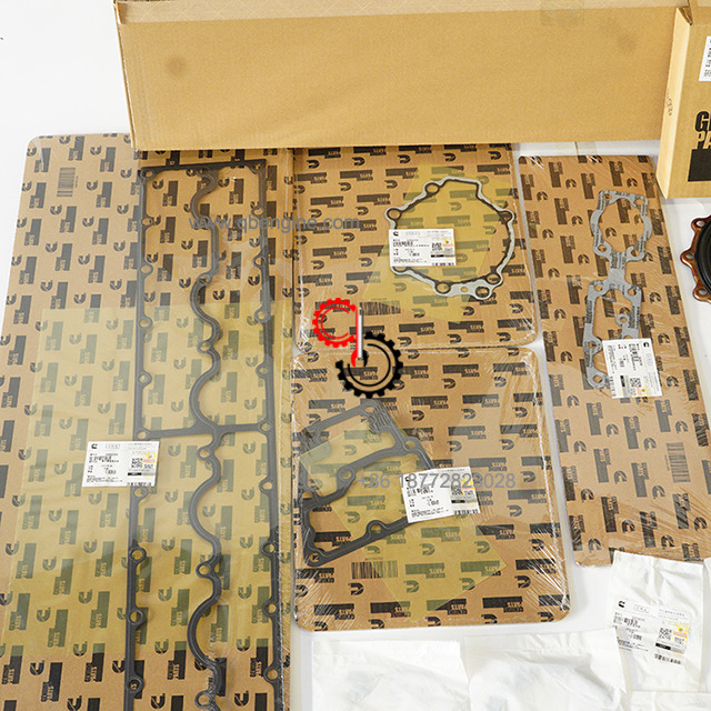 Authentic Cummins ISM QSM Engine Spare Parts Lower Engine Gasket Set 4089998 5560690