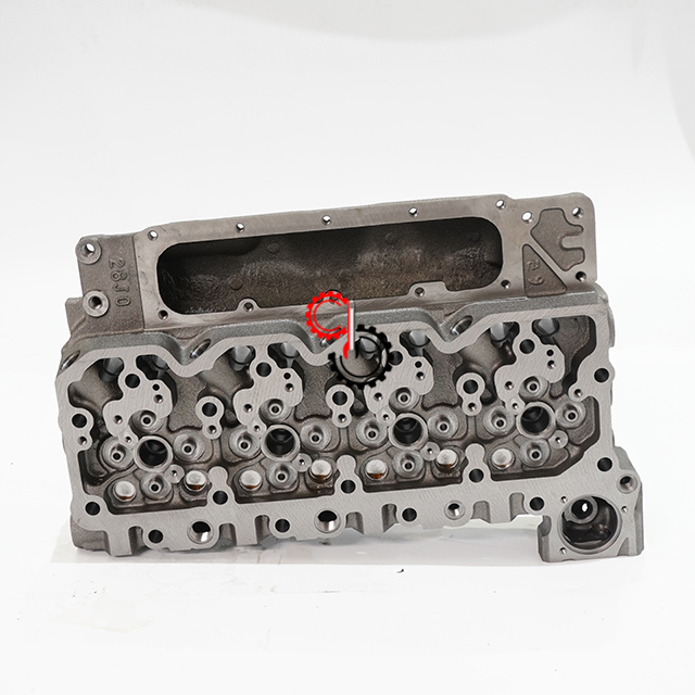 ISB4.5 QSB4.5 Diesel Engine Parts Original Cummins Cylinder Head 5311252 5282708 4941495