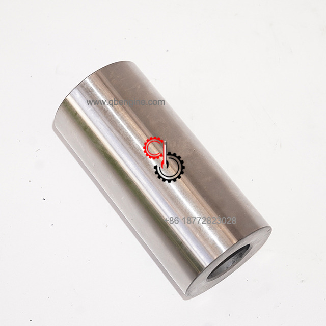OEM Cummins QST30 Engine Piston Parts Floating Piston Pin 3092572 Piston Pin 3092572