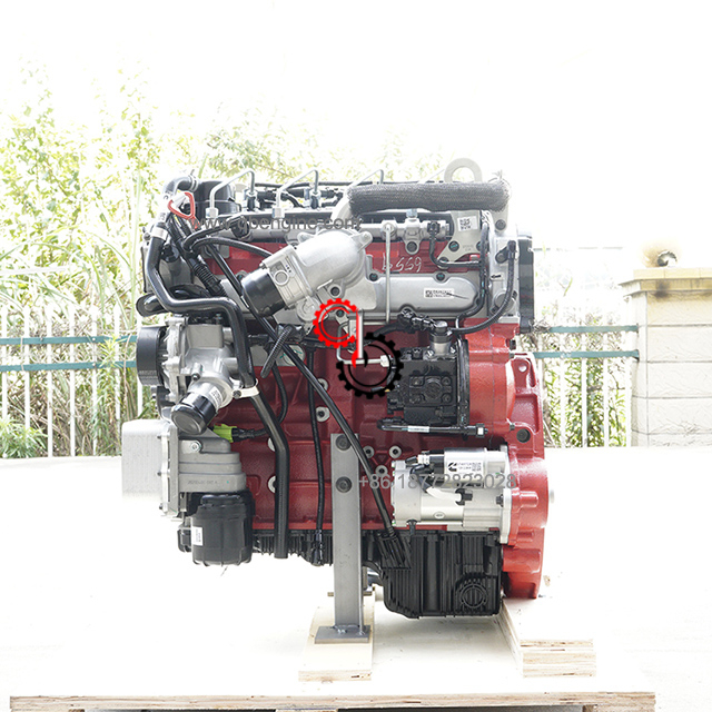 ISF2.8S4129T Cummins 4 Cylinder Motor Diesel Engine Assembly ISF2.8 ISF 129HP