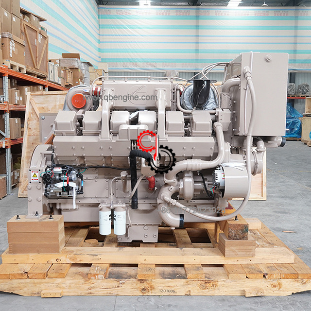 Cummins KTA38-MO 671KW 1800rpm Marine Engine Assembly with Heat Exchanger and Seawater Pump