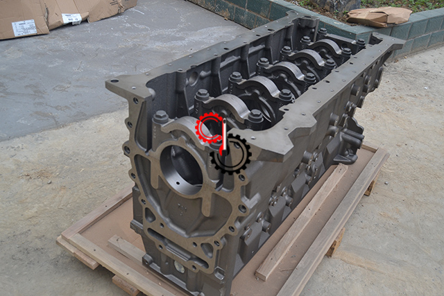 4309390 Machinery Engine Spare Parts Genuine Cummins Cylinder Block ISX QSX 4309390