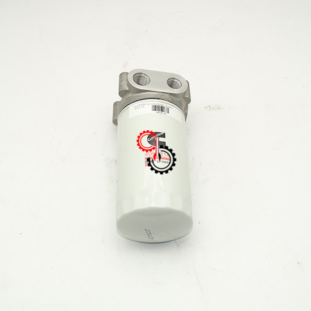 5311447 5314126 QSF Diesel Engine Parts Cummins Lub Oil Filter Head 5311447 5314126