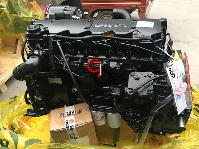 Dongfeng Cummins engine 230HP ISB230 ISB245 ISB250 ISDE230 ISDE 210 30 Cummins ISB 6.7 Complete Engine for truck