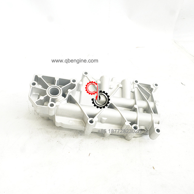 Premium Cummins QSM15 Diesel Engine Parts Oil Filter Cooler Housing 5557887