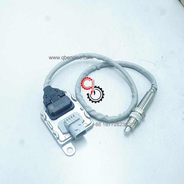 Premium Industrial Cummins Engine Accessories Nitrogen Oxide Sensor 4384394