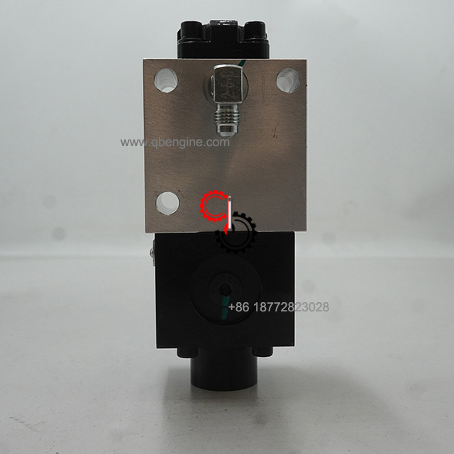 Cummins K38 K50 Engine Parts Oil Control Valve 3074003