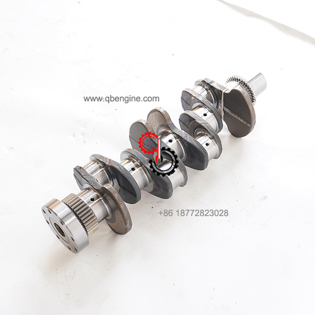 Reliable ISB4.5 QSB4.5 Engine Parts Forged Steel Engine Crankshaft 5370755 5289840 
